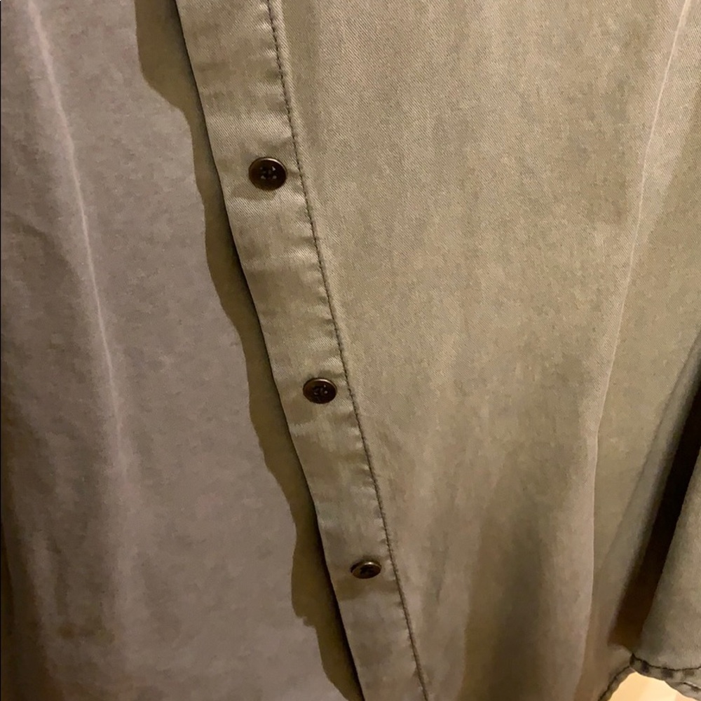 Gray button up - Picture 6 of 6